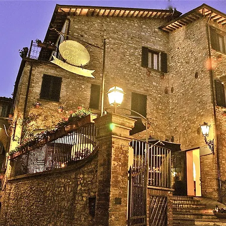 Hotel La Del Capitano 3*