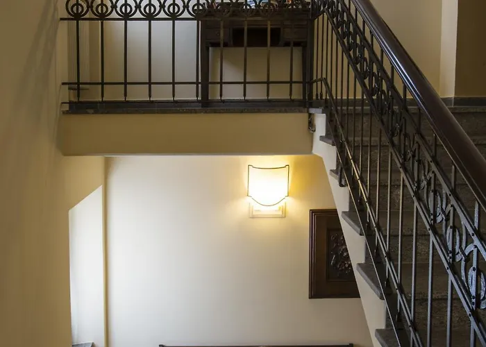 La Del Capitano مونتوني